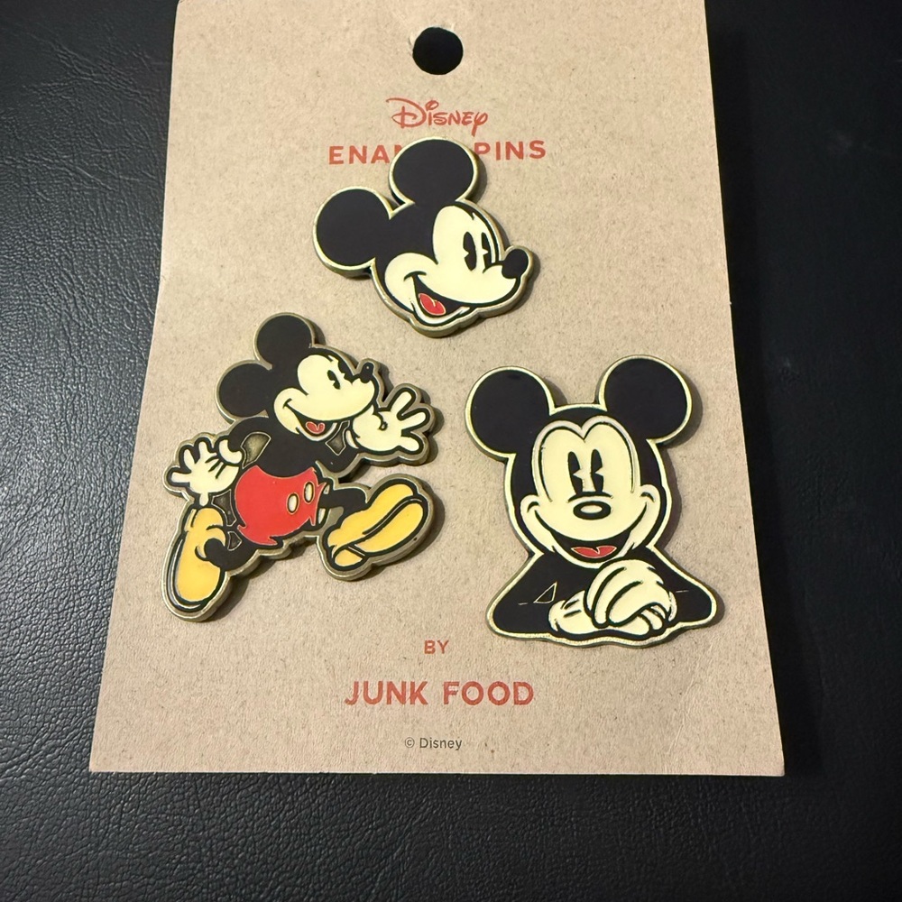 Disney Mickey Mouse Enamel Pins Set